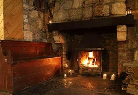 Отель Skellys Ballymahon Экстерьер фото