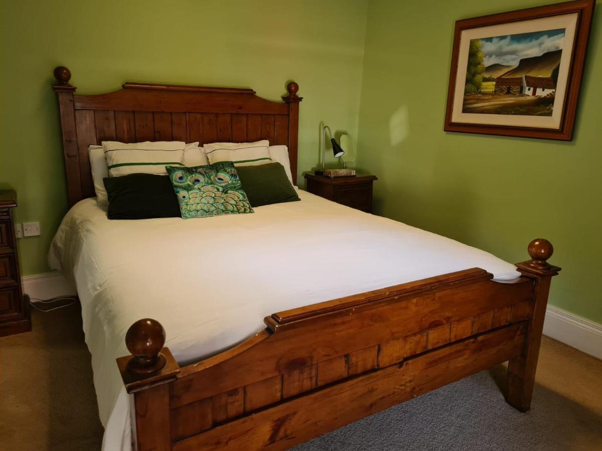 Отель Skellys Ballymahon Экстерьер фото